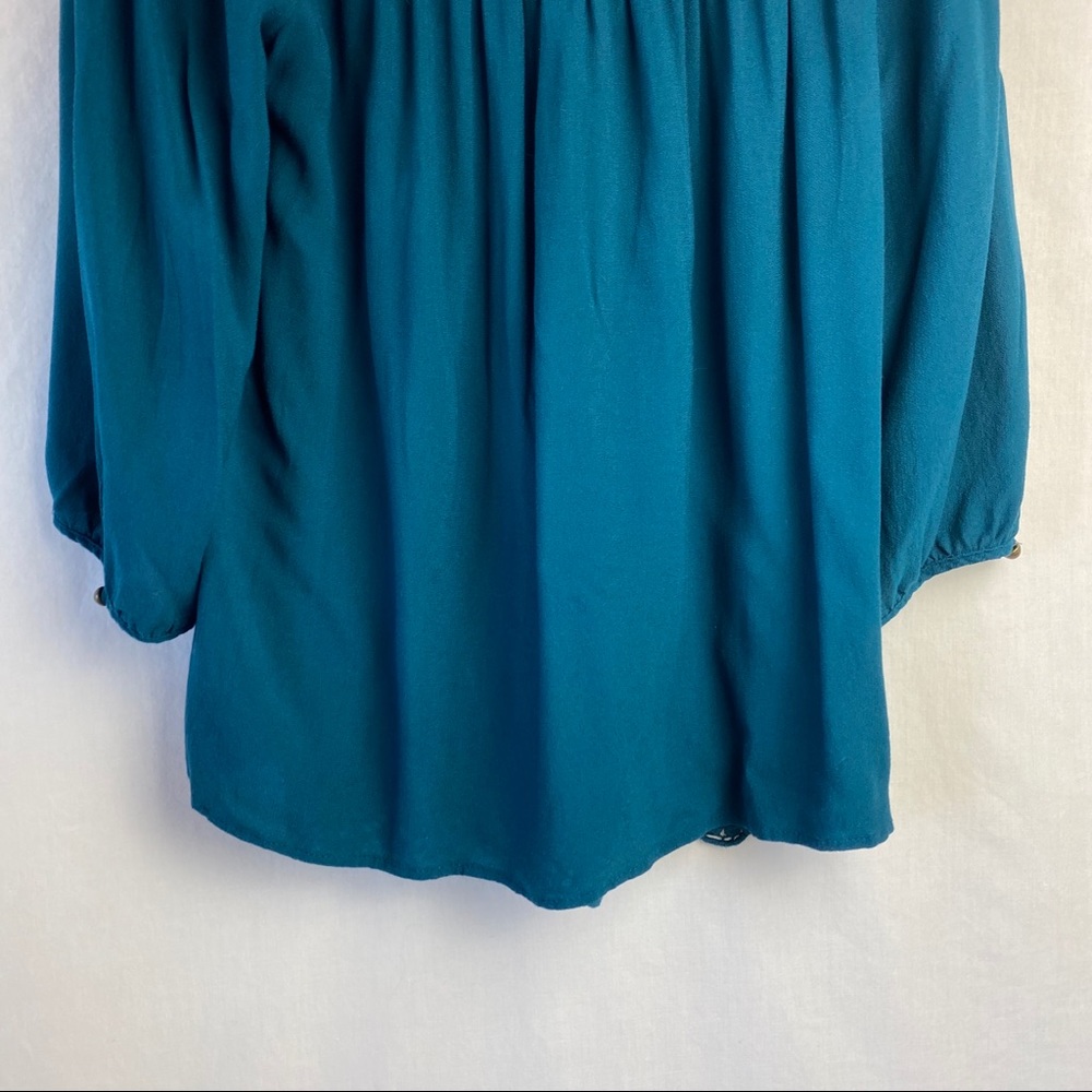 ✨HP✨ Xhilaration Blouse - Picture 8 of 8
